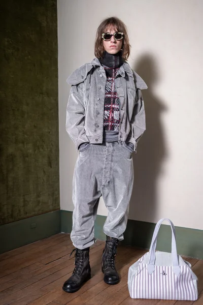 Look 6